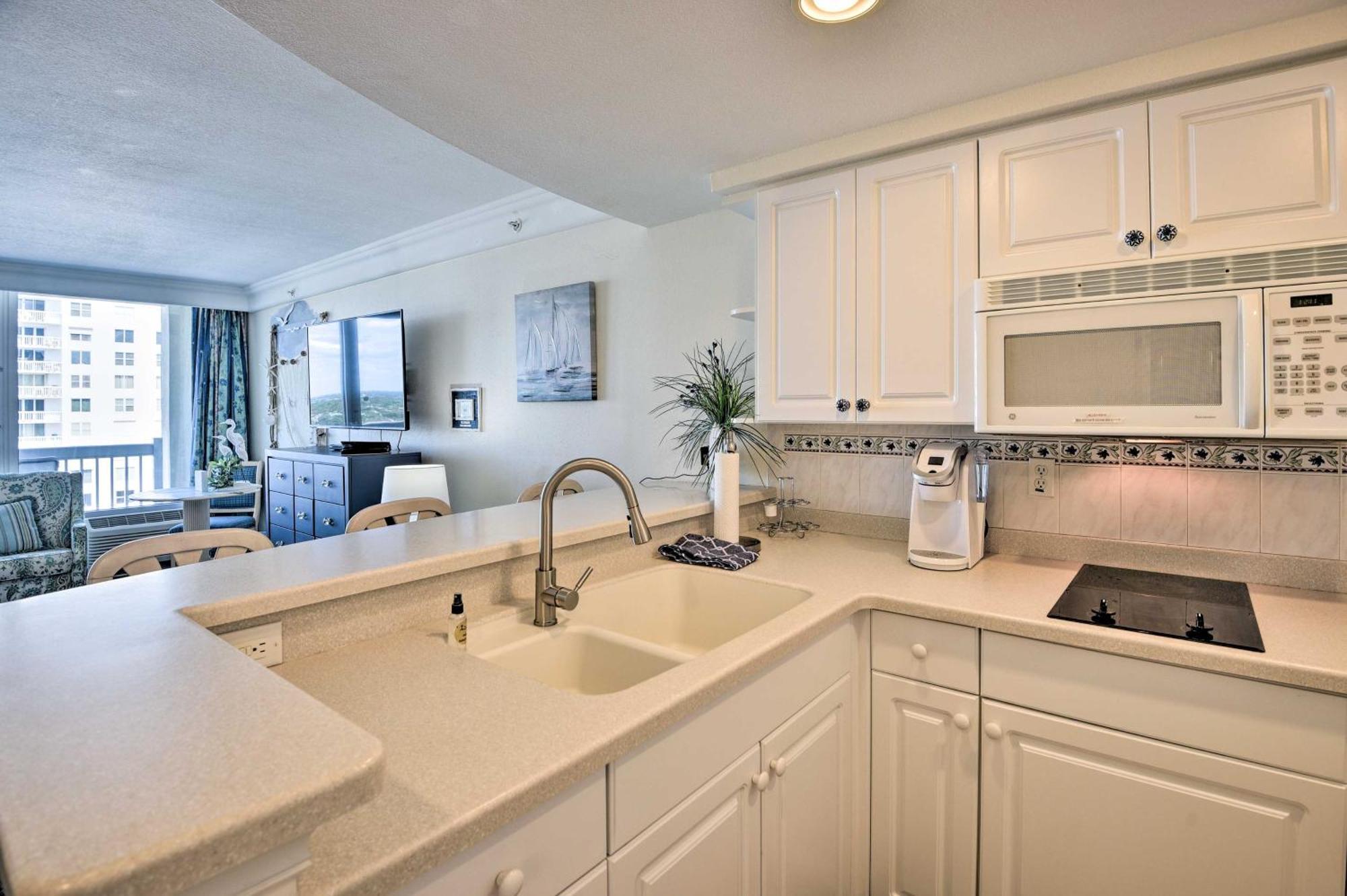 Vacation Vibe Condo Eleventh-Floor Ocean Views Daytona Beach Exterior photo